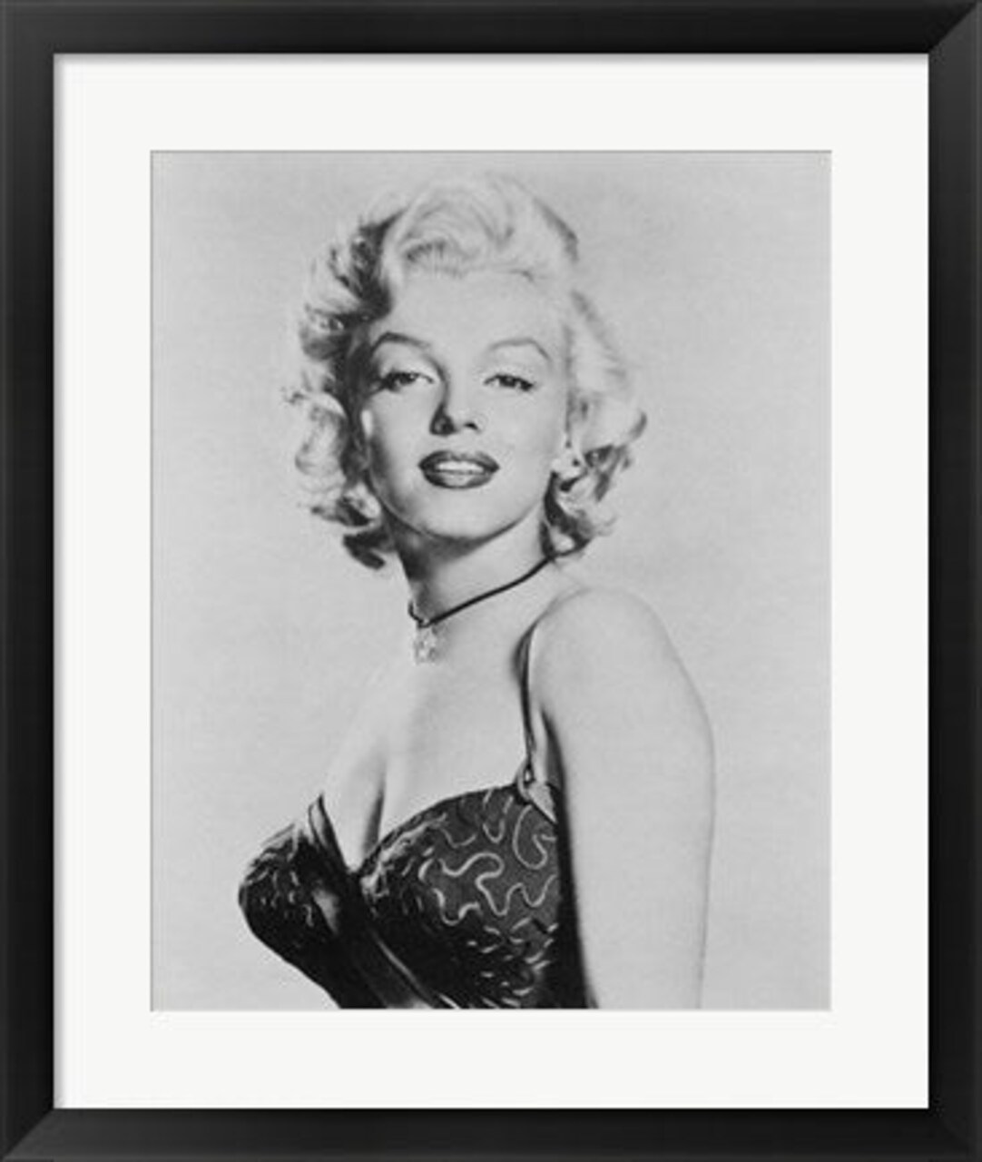 Framed Art Marilyn Monroe B&W Portrait - 20x16 Iconic Hollywood